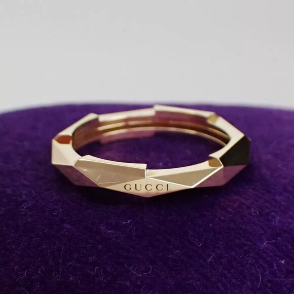 GUCCI Logo Link To Studded Ring Au750 (18K) Size 22 Yellow Gold Italy - Picture 1 of 13